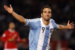 乐鱼体育App-Faker巅峰操作震撼世界，faker巅峰状态有多强